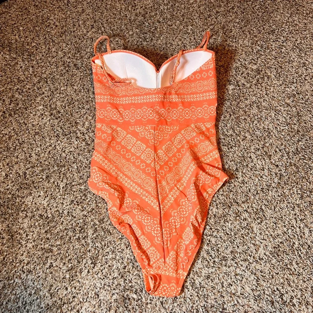 Robin Piccone‎ Orange Floral One Piece Swimsuit Sweetheart Neckline Size 6